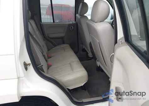 2005 Jeep Liberty Limited Edition z USA, uszkodzony, nr VIN 1J4GL58K95W556184